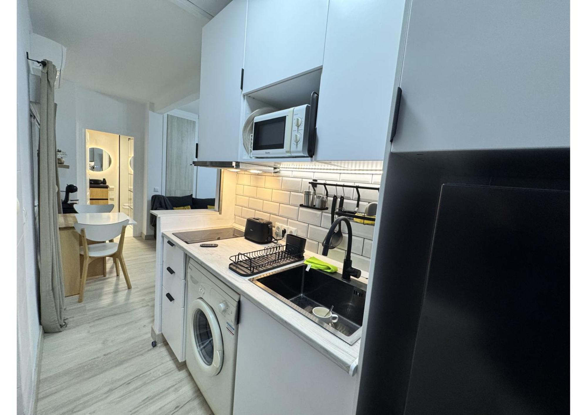 Beachfront Studio ,The View Calahonda, Panoramic Sea Views Sitio de Calahonda Exterior photo