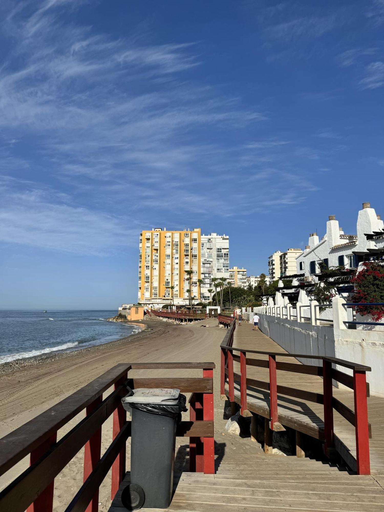 Beachfront Studio ,The View Calahonda, Panoramic Sea Views Sitio de Calahonda Exterior photo